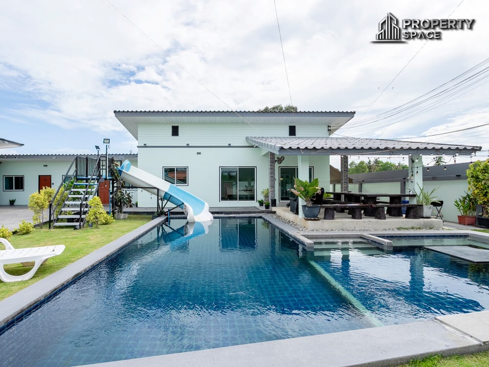 12 Bedroom Pool Villa Resort Near Mabprachan Lake & Golf Clubs In East Pattaya Image 3