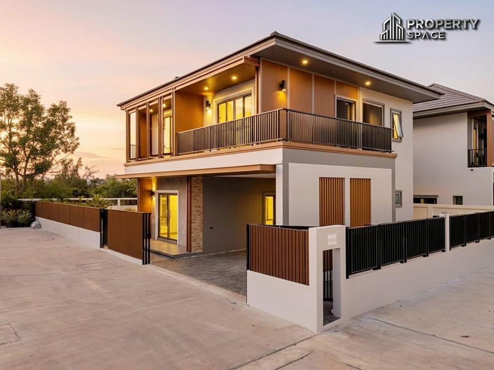 Brand New Luxury 4 Bedroom Pool Villa Close To Mabparchan Lake Pattaya For Sale Image 5