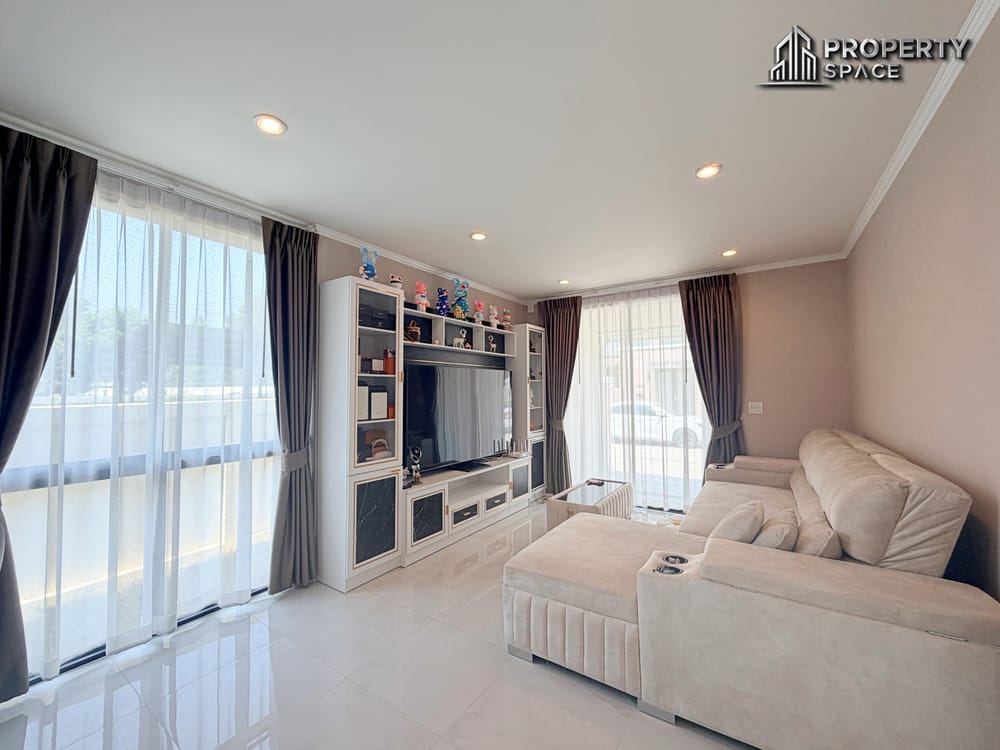 3-bedroom-family-home-on-large-780-sqm-land-plot-in-nong-pla-lai-for-sale-ps2252 6