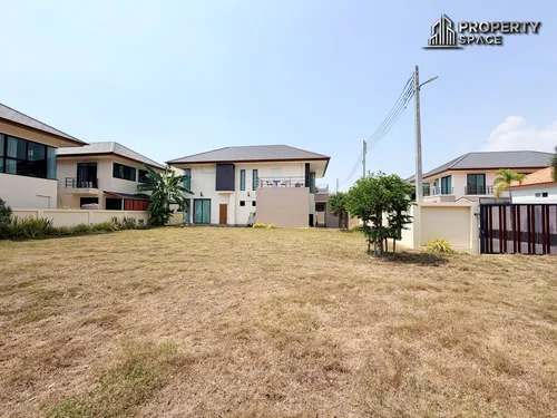 3-bedroom-family-home-on-large-780-sqm-land-plot-in-nong-pla-lai-for-sale-ps2252