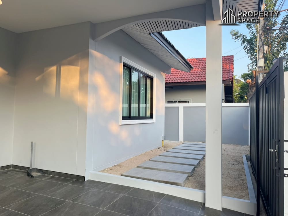 Newly Renovated 3 Bedroom House in Soi Siam Country Club For Sale Image 6
