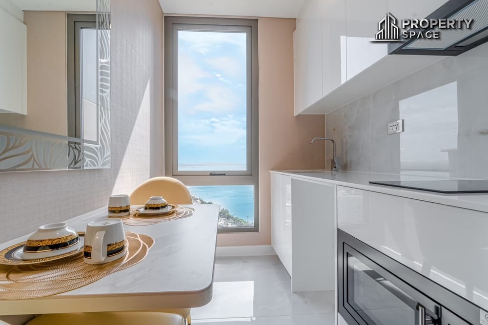 Foreign Quota 1 Bedroom Panoramic Sea View in Copacabana Beach Jomtien For Sale Image 6