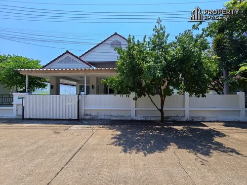 cozy-3-bedroom-house-with-large-garden-in-ruen-pisa-pattaya-for-sale-ps2272