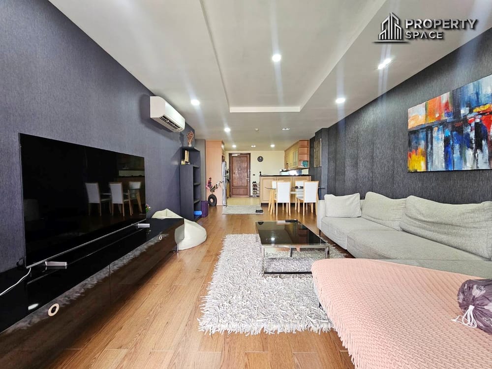 Spacious 2 Bedroom FQ Unit at Regent Condominium, Pratumnak Image 5