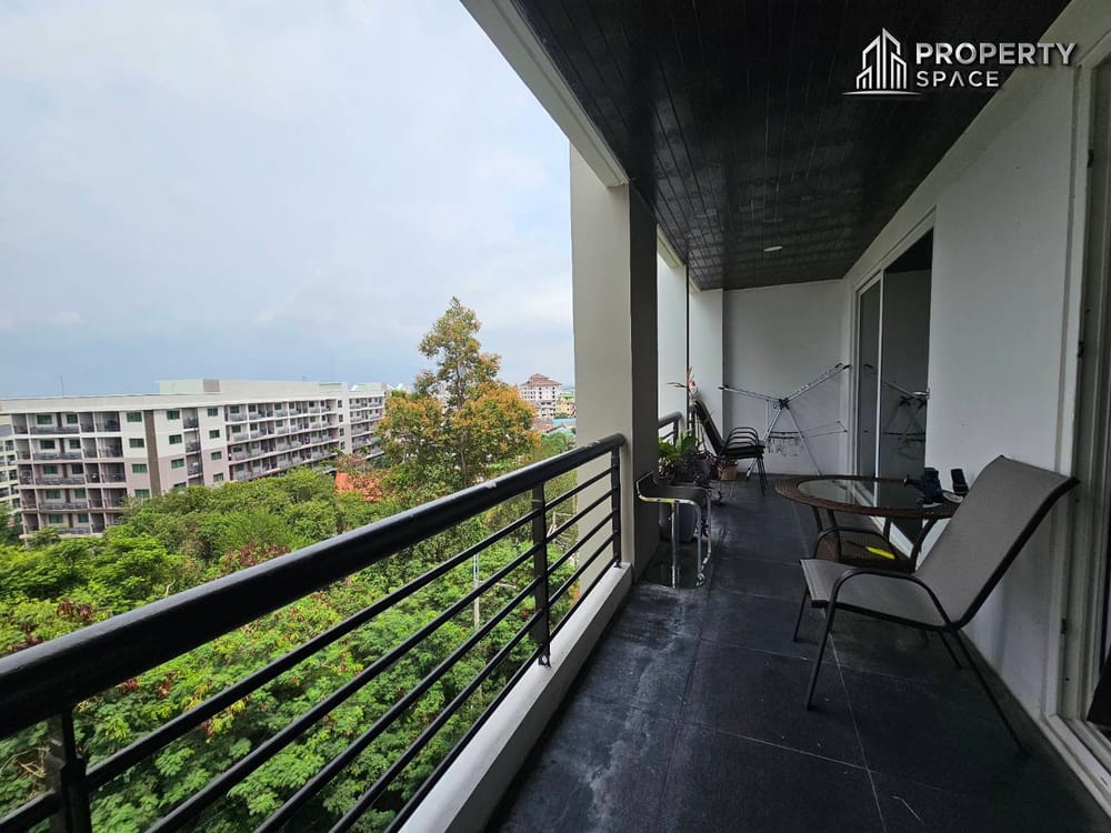Spacious 2 Bedroom FQ Unit at Regent Condominium, Pratumnak Image 1