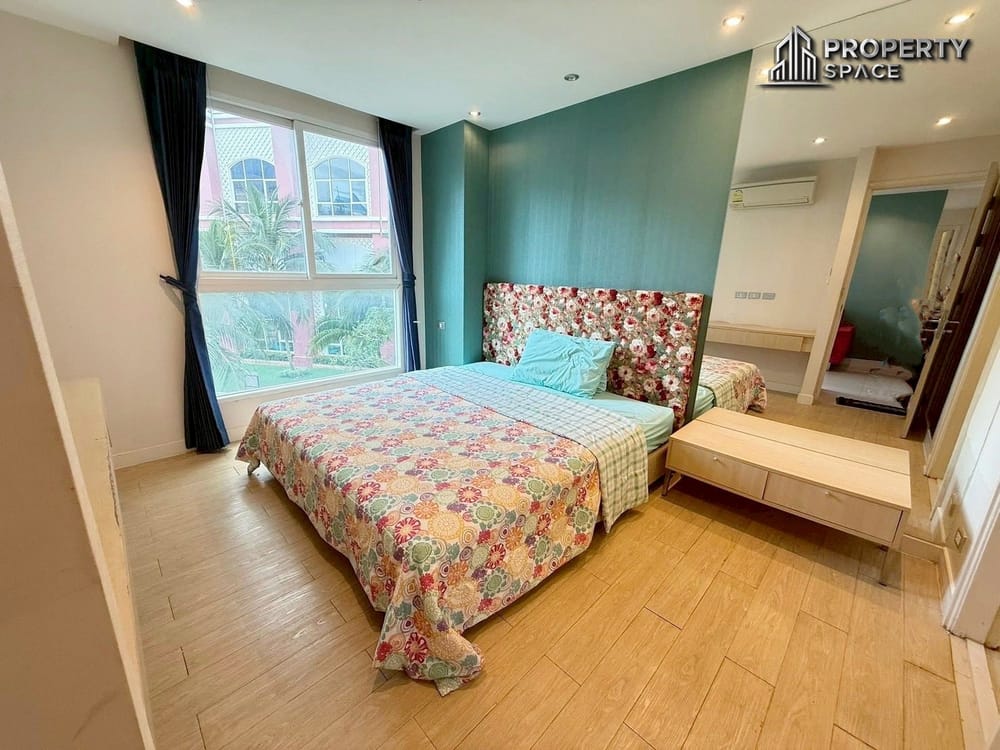 Resort-Style 1 Bedroom Pool View Condo in Grande Caribbean Pattaya For Rent Image 4