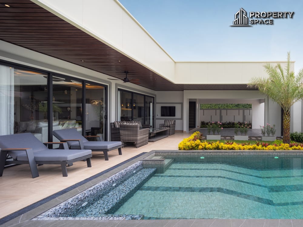 Luxury 3 Bedroom Modern Pool Villa at Zensiri Lakeside Mabprachan Pattaya For Sale Image 4