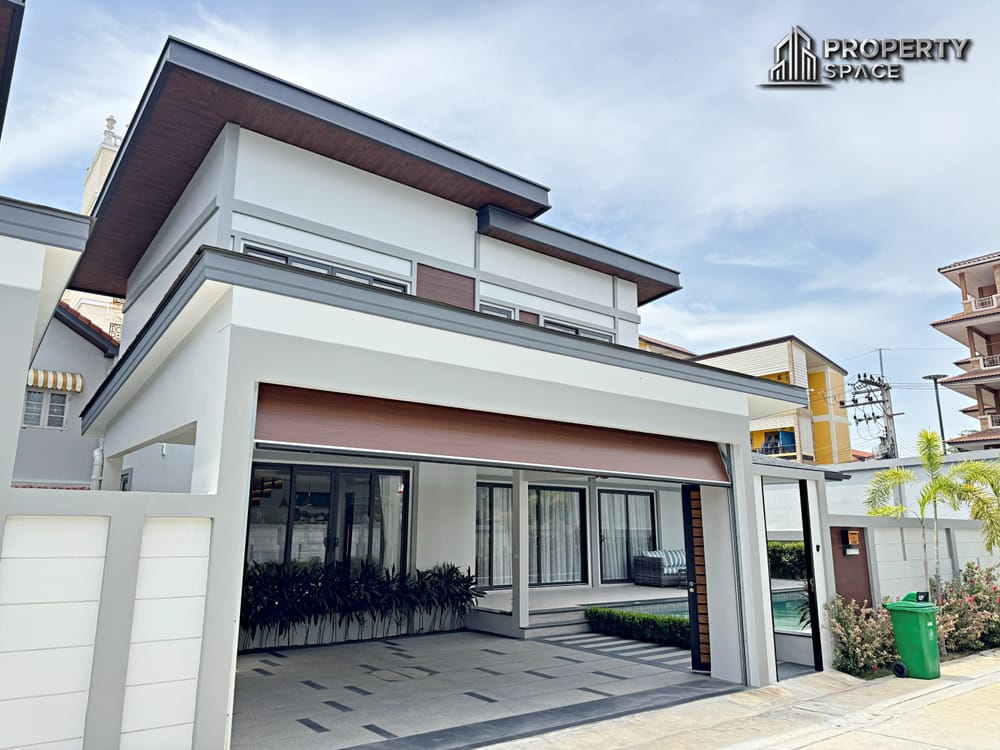 Modern 2 story pool villa 4 bedrooms in Zensiri Midtown South Pattaya Image 4