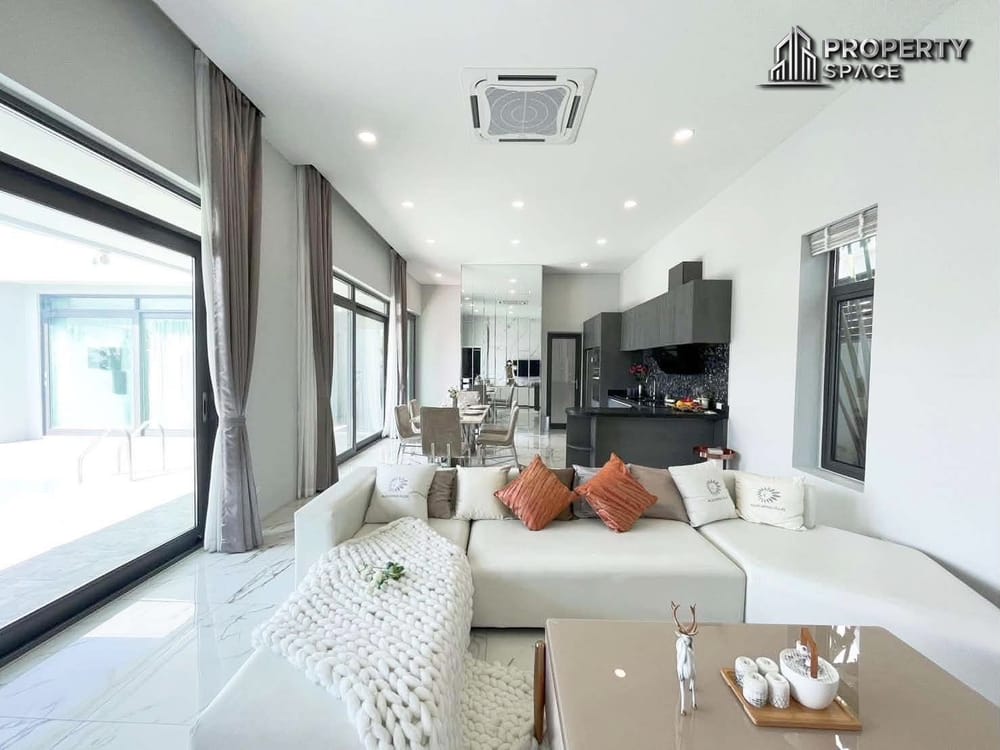 Modern 3 Bedroom Pool Villa Near Mabprachan Lake For Rent Image 4