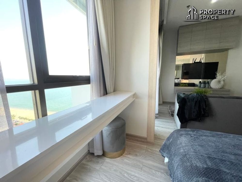 1 Bedroom In Aeras Jomtien Beachfront Condo For Sale Image 10