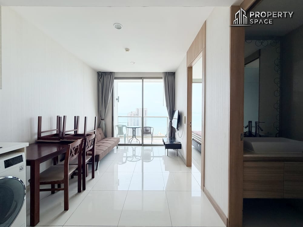 Sea View 1 Bedroom Condo in Riviera Wongamat Luxury Condo For Rent Image 5