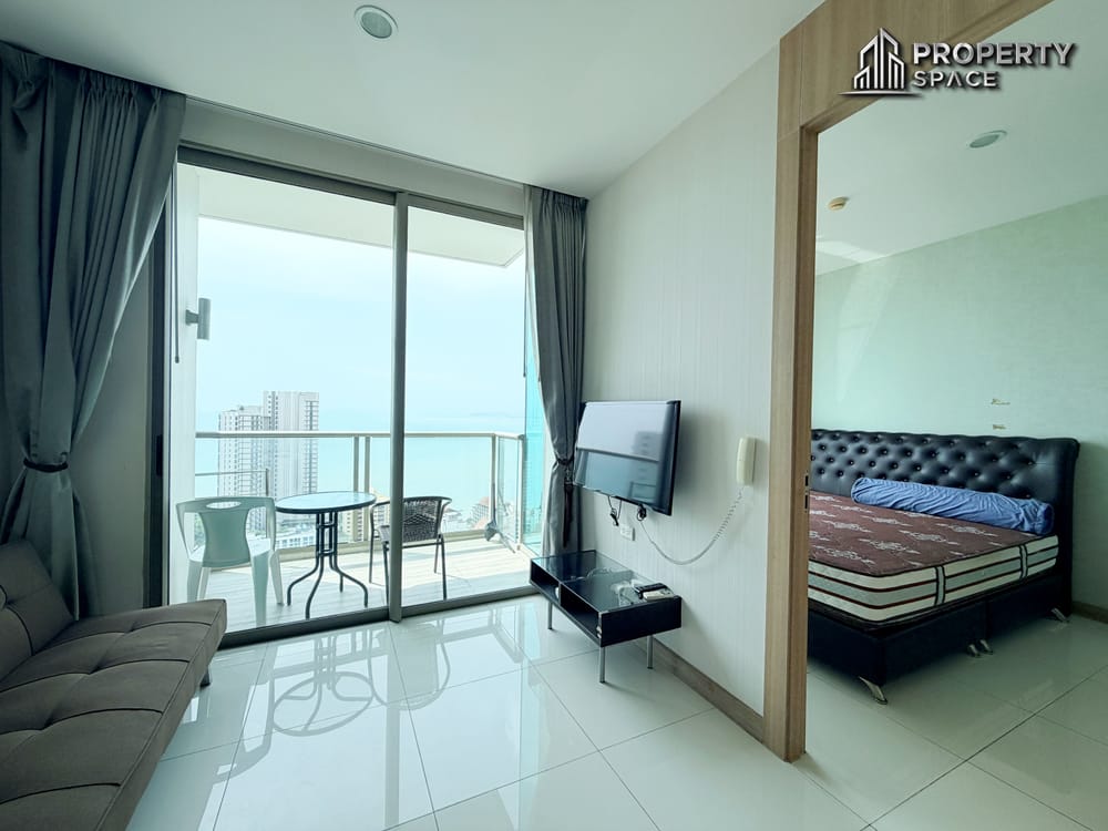 Sea View 1 Bedroom Condo in Riviera Wongamat Luxury Condo For Rent Image 4