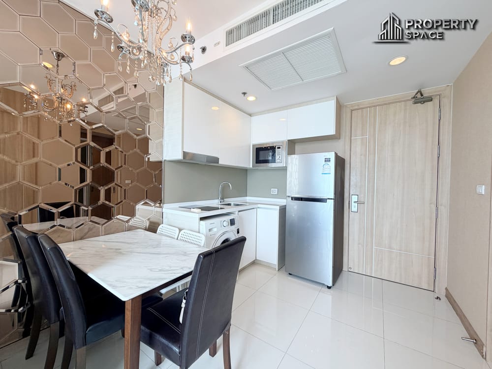 1 Bedroom Condo High Floor Sea View (FQ) in Riviera Wongamat Image 5