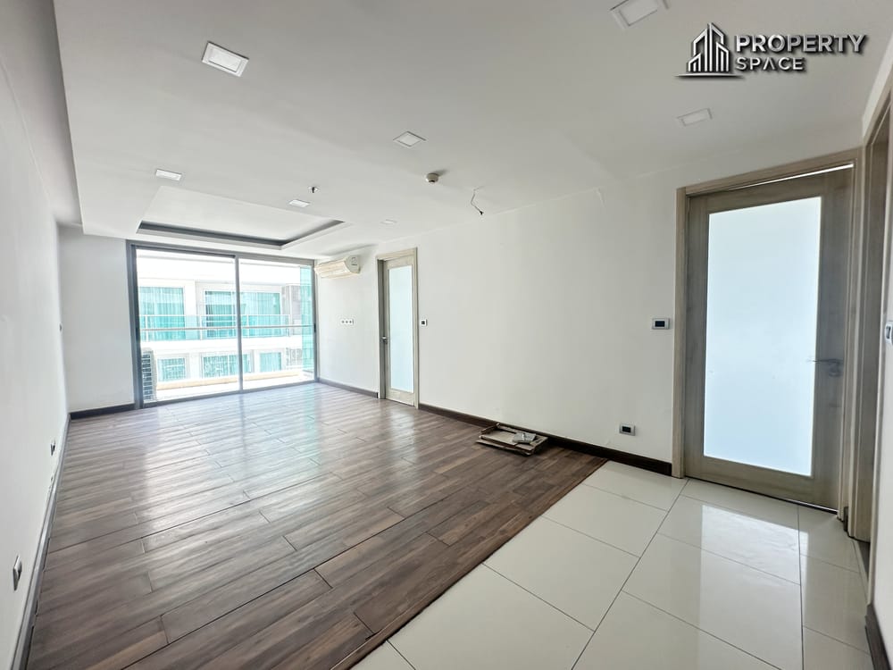 Brand New 2 Bedroom Condo at The Peak Towers Pratumnak Image 3