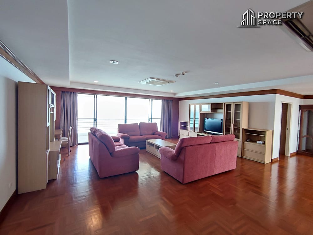 Spacious 4 Bedroom Sea View Condo in Royal Cliff Garden Pattaya For Rent Image 5