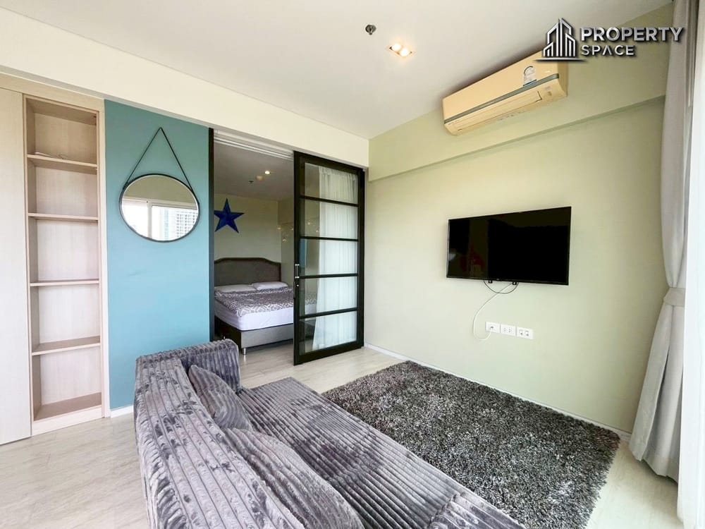 2 Bedroom Condo at Veranda Residence Pattaya with Private Beach Access Image 6