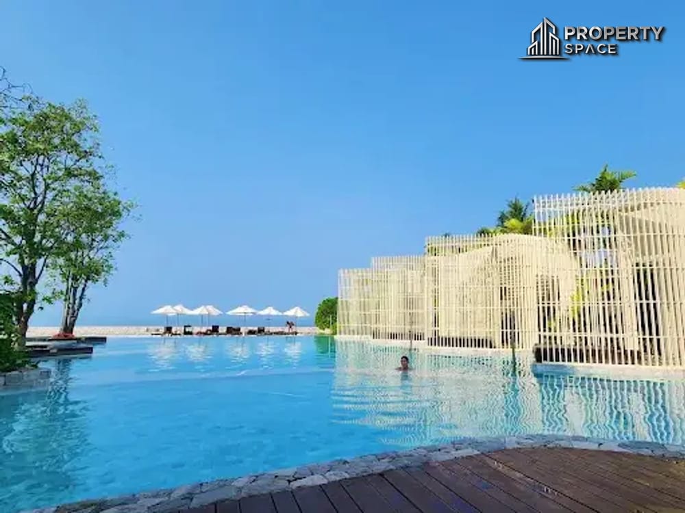 2 Bedroom Condo at Veranda Residence Pattaya with Private Beach Access Image 4