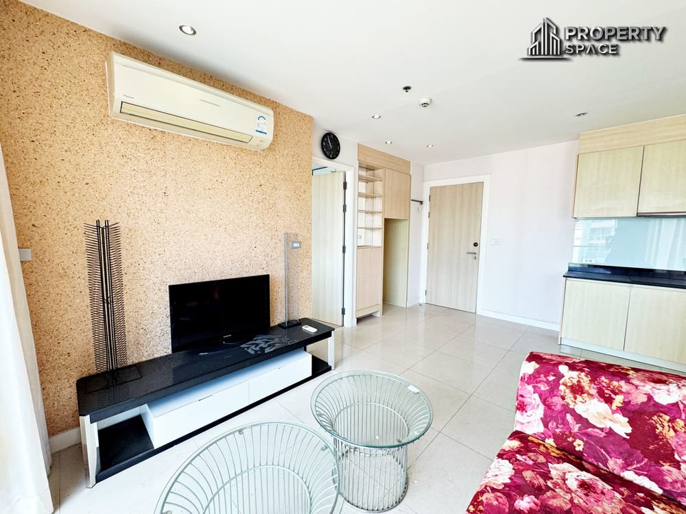 Hot Sale Foreign Quota 2 Bedroom Condo at Grand Caribbean Pattaya For Sale Image 3