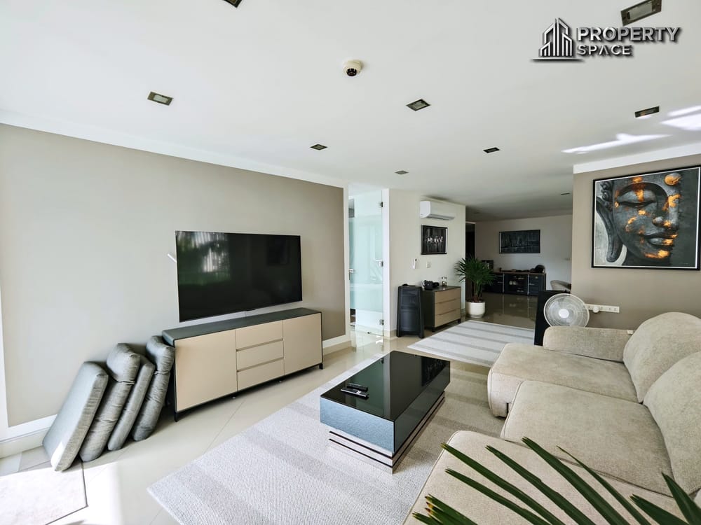 Luxury Spacious 2 Bedroom Corner Condo at Laguna Heights Wongamat for Sale Image 4