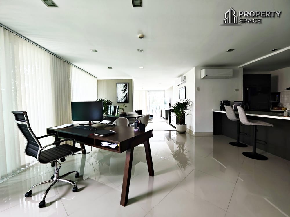 Luxury Spacious 2 Bedroom Corner Condo at Laguna Heights Wongamat for Sale Image 6