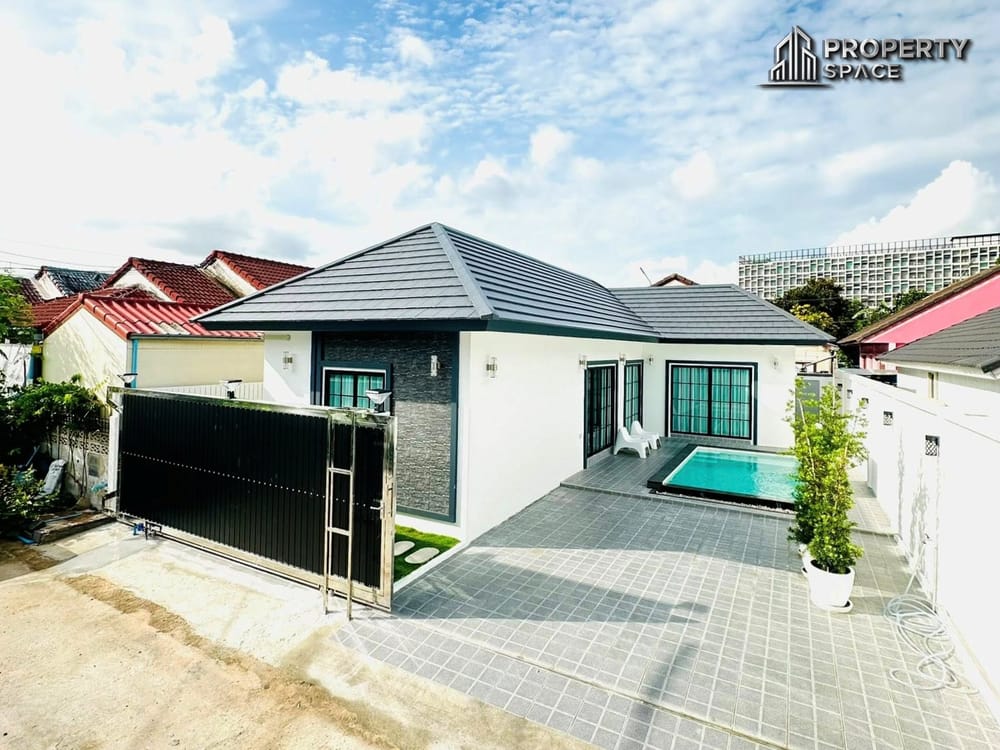 Brand New 3 Bedroom Pool Villa in Green Ville Soi Siam For Sale Image 1