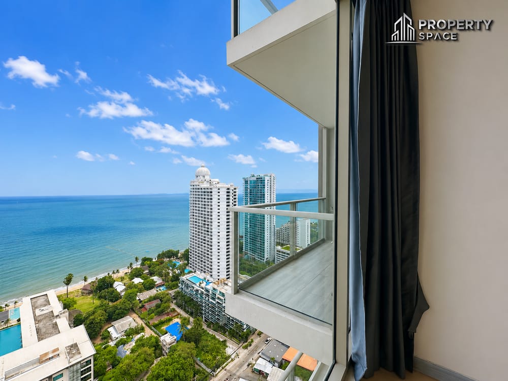 Corner 1 Bedroom Condo with Panoramic Sea View in Riviera Wongamat For Rent Image 4