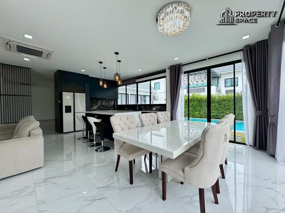 4 Bedroom Pool Villa in Nateekarn Park View For Rent Image 4