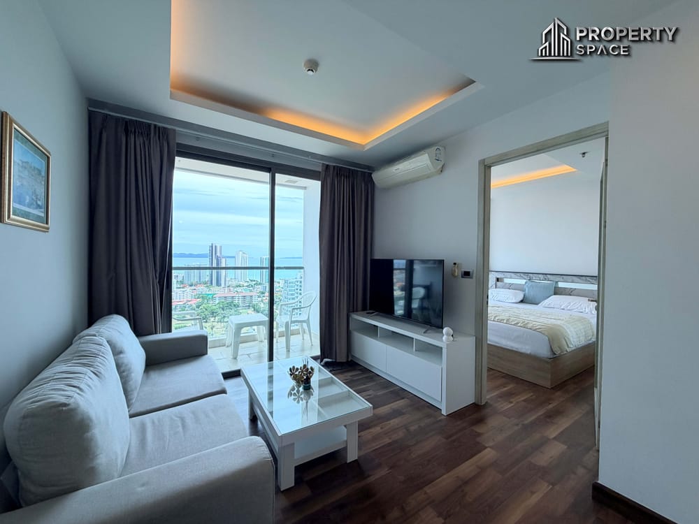 High-Floor Sea View 1 Bedroom Condo at The Peak Towers For Rent Image 3