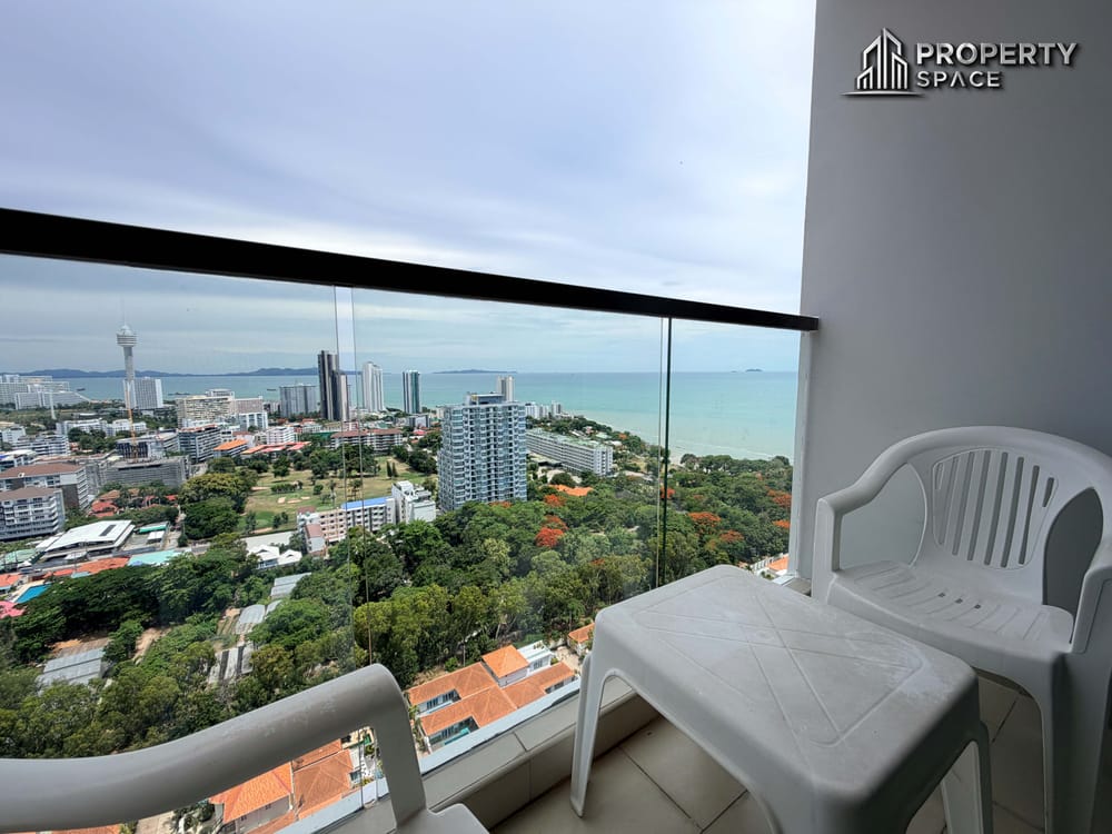 High-Floor Sea View 1 Bedroom Condo at The Peak Towers For Rent Image 4