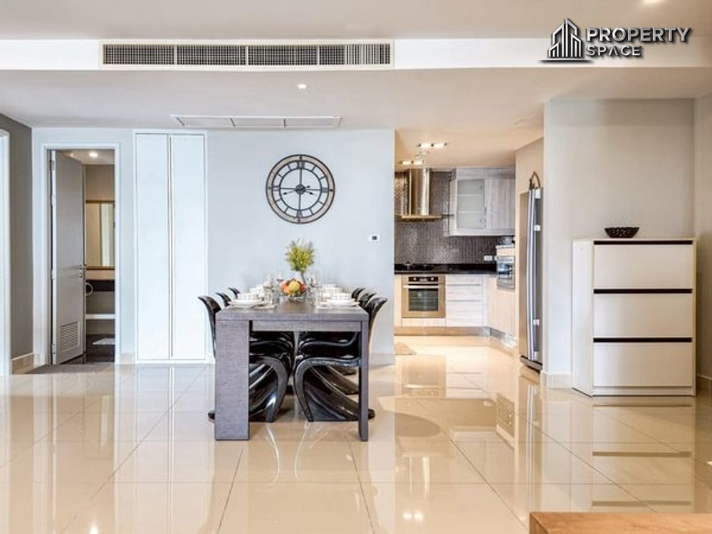 Foreign Quota Beachfront 2 Bedroom Condo with Direct Sea Views in La Royale Na Jomtien Image 6