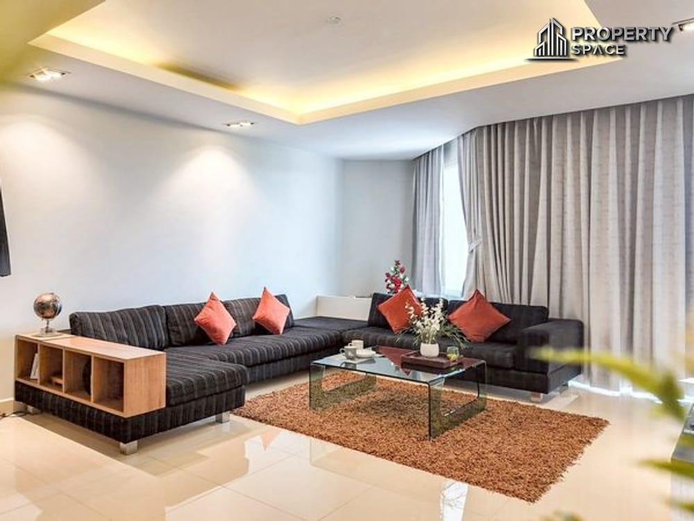 Foreign Quota Beachfront 2 Bedroom Condo with Direct Sea Views in La Royale Na Jomtien Image 4