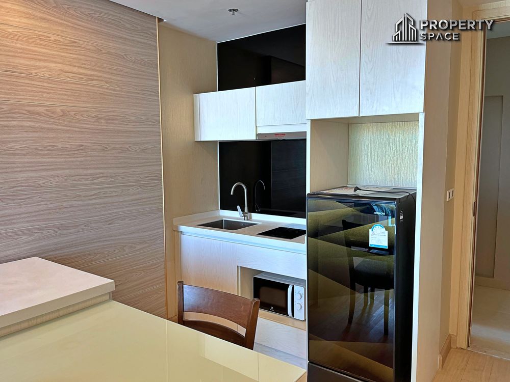 1 Bedroom In Cetus Beachfront Condo Pattaya For Sale And Rent  Image 6