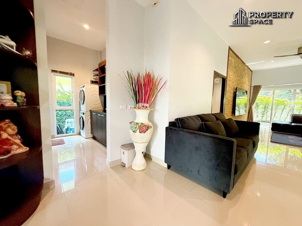 spacious-3-bedroom-family-home-in-baan-panalee-near-jomtien-beach-for-sale-ps2458 6