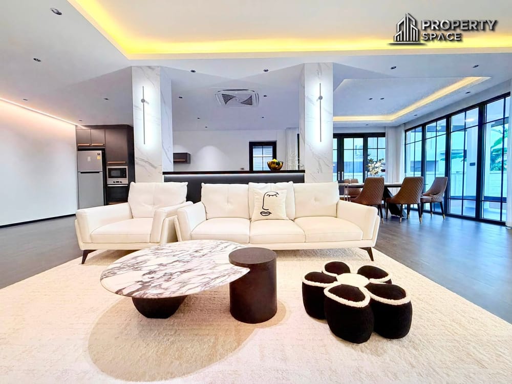 Luxury 5 Bedroom Pool Villa Close to Terminal 21 Mall Pattaya For Rent Image 5