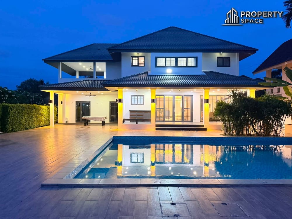 Luxury 5 Bedroom Pool Villa Close to Terminal 21 Mall Pattaya For Rent Image 3