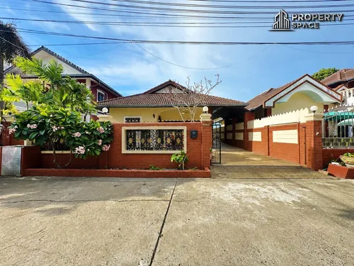 cozy-3-bedroom-family-home-near-terminal-21-shopping-mall-for-rent-ps2464