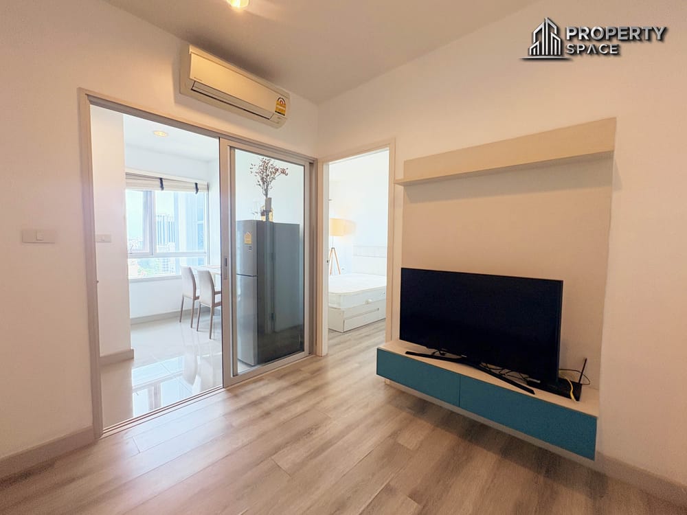 modern-1-bedroom-condo-in-centric-sea-central-pattaya-for-sale-ps2516 4
