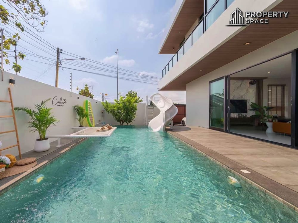 Modern Luxury 4 Bedroom Pool Villa Near Mabprachan Lake Image 1