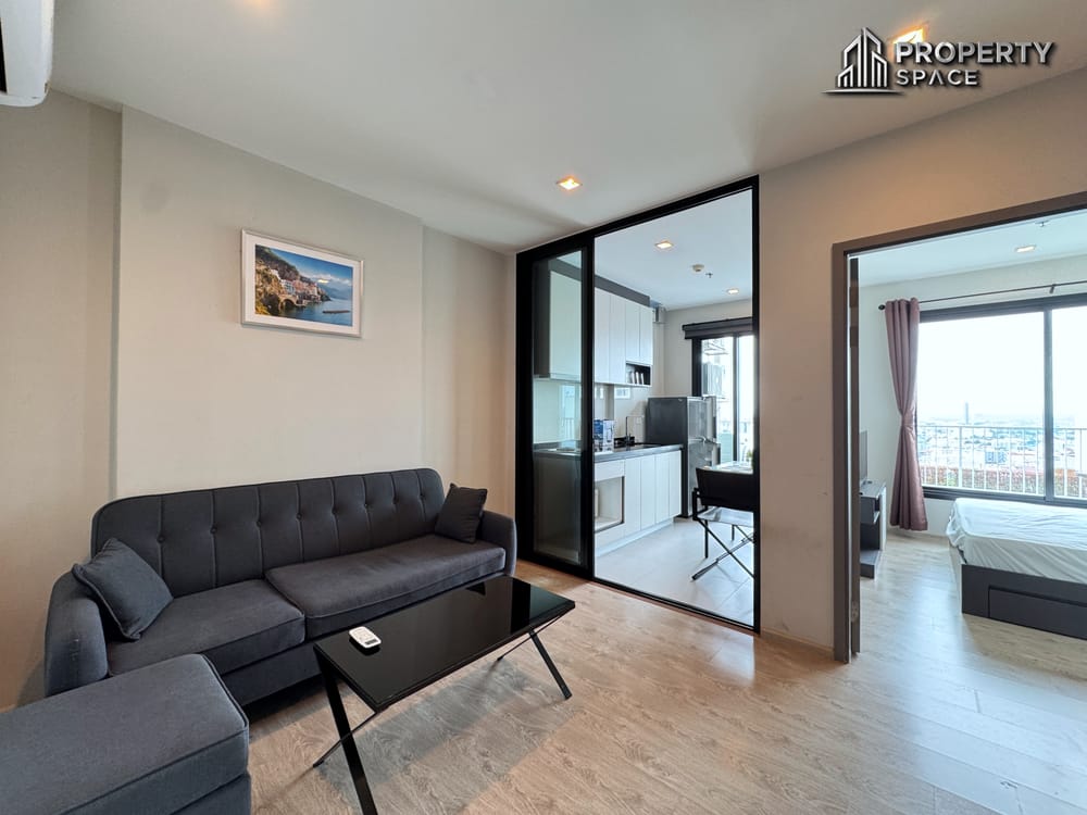High-Floor Sea View 1 Bedroom Condo at The Base Central Pattaya For Rent Image 4