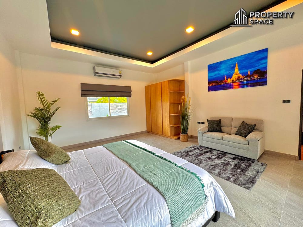 fully-renovated-3-bedroom-pool-villa-in-secured-village-in-huai-yai-pattaya-for-sale-ps2489 6