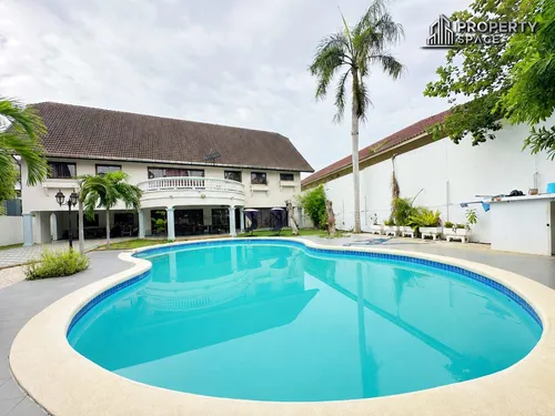 spacious-5-bedroom-pool-villa-in-east-pattaya-near-international-school-for-rent-ps2503