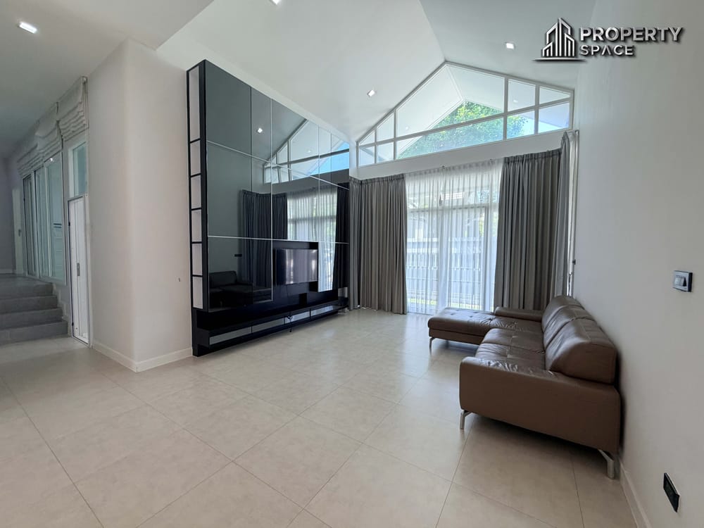 3 Bedroom Family Home on 620 Sq.m Land In Patta Prime Pattaya For Rent Image 5