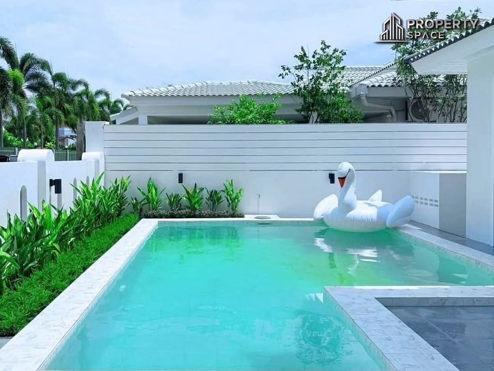 Newly Renovated 3 Bedroom Pool Villa with Owner Financing in Pattaya Tropical 2 For Sale Image 5