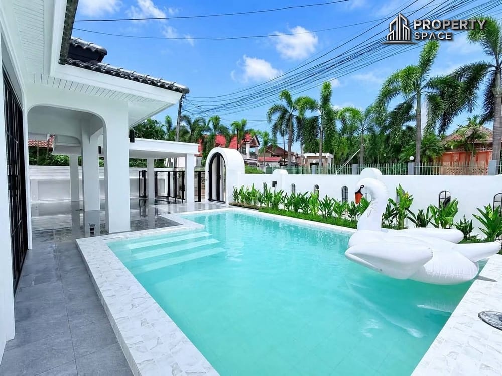 Newly Renovated 3 Bedroom Pool Villa with Owner Financing in Pattaya Tropical 2 For Sale Image 3