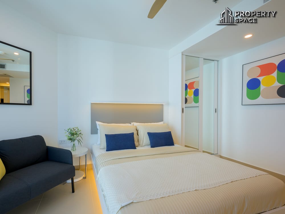 Luxury Sea View Studio at Sands Condominium For Sale Image 6
