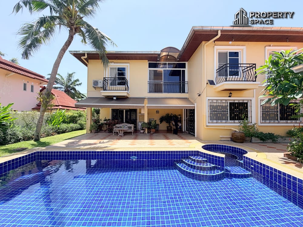 Luxury 4 Bedroom Pool Villa with Guest House in El Grande East Pattaya For Sale Image 3