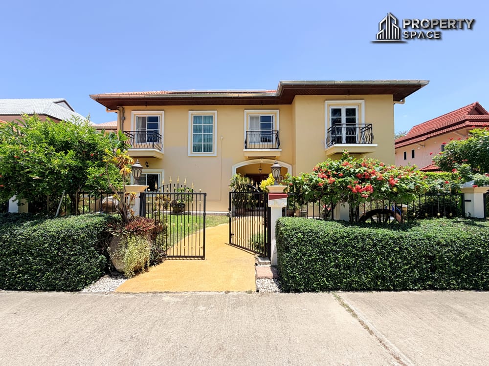 Luxury 4 Bedroom Pool Villa with Guest House in El Grande East Pattaya For Sale Image 6