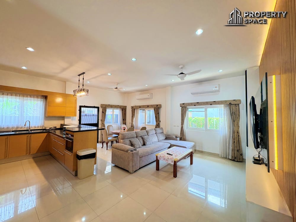 Spacious 3 Bedroom Family Home Near Jomtien Beach For Rent Image 1