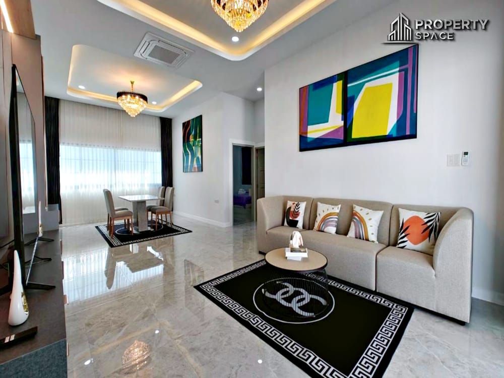 Pet-Friendly Modern 4 Bedroom Pool Villa in East Pattaya For Rent Image 5