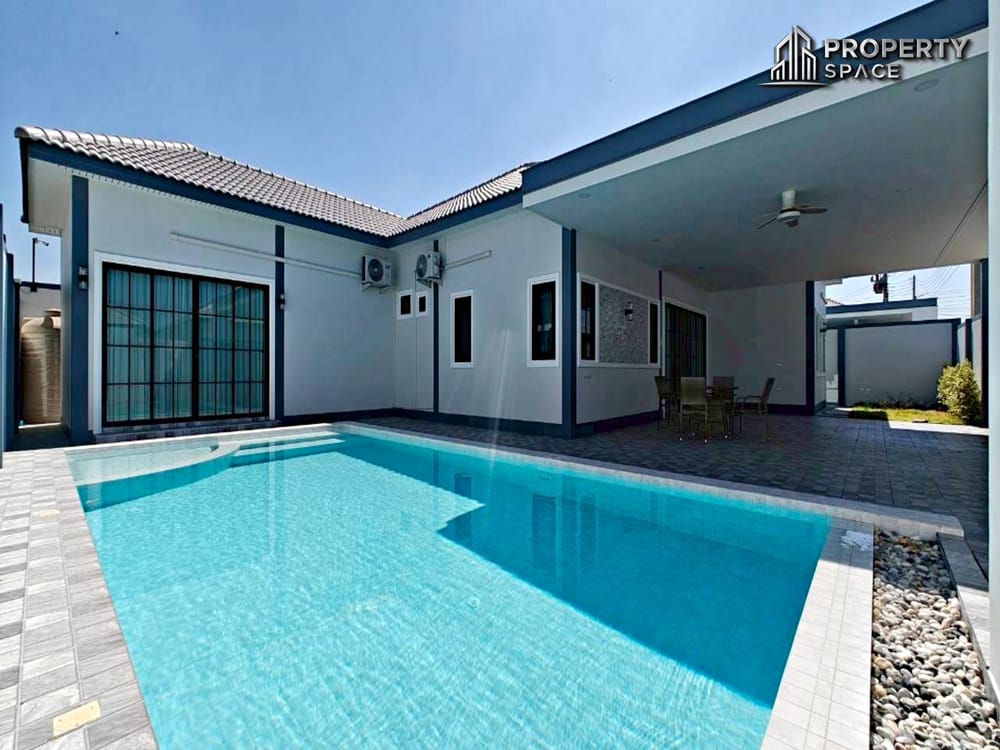 Pet-Friendly Modern 4 Bedroom Pool Villa in East Pattaya For Rent Image 1